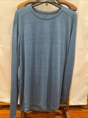 DSG Men's Long Sleeve Performance Tee in Medium Blue